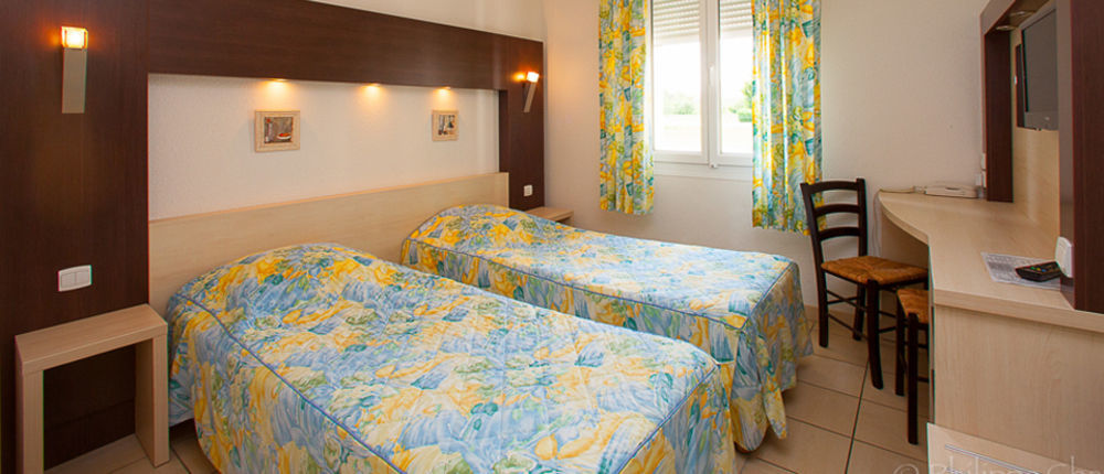 Logis Jum'Hotel Saints-Geosmes Zewnętrze zdjęcie