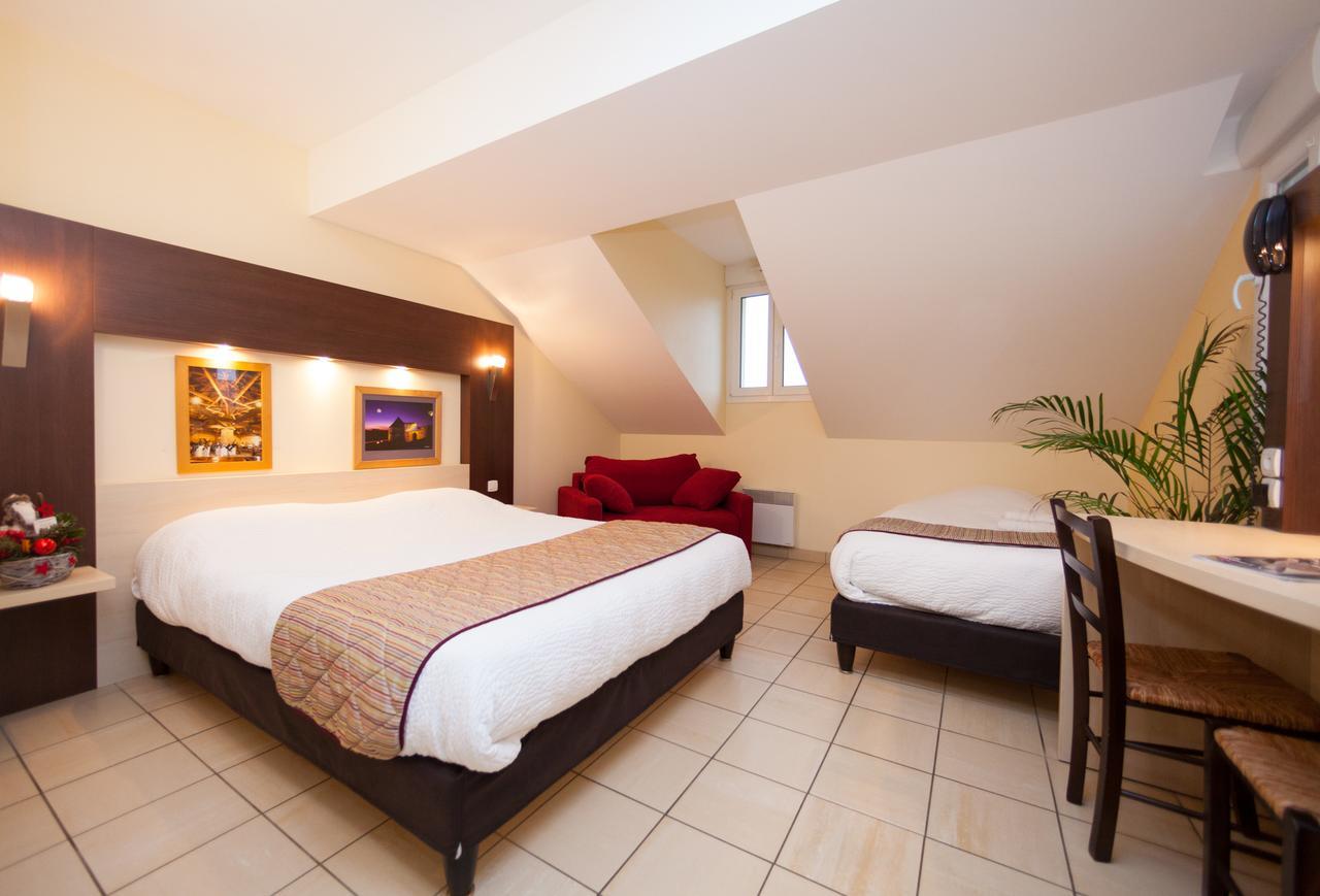 Logis Jum'Hotel Saints-Geosmes Zewnętrze zdjęcie
